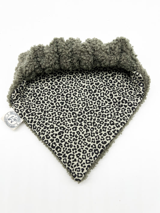 Hundehalstuch aus Teddystoff - Olive